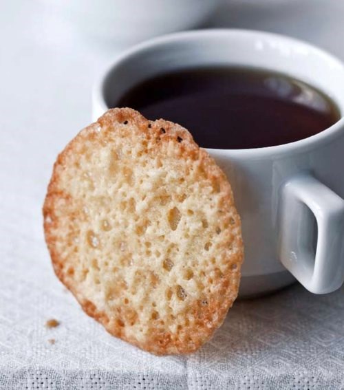 Almond lace cookies