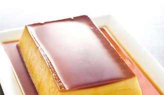 Almond Latin flan