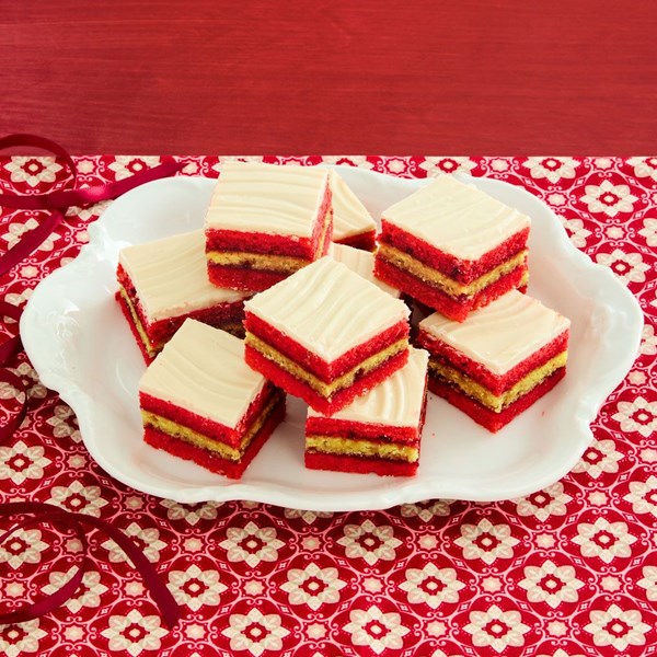 Almond layer cookies