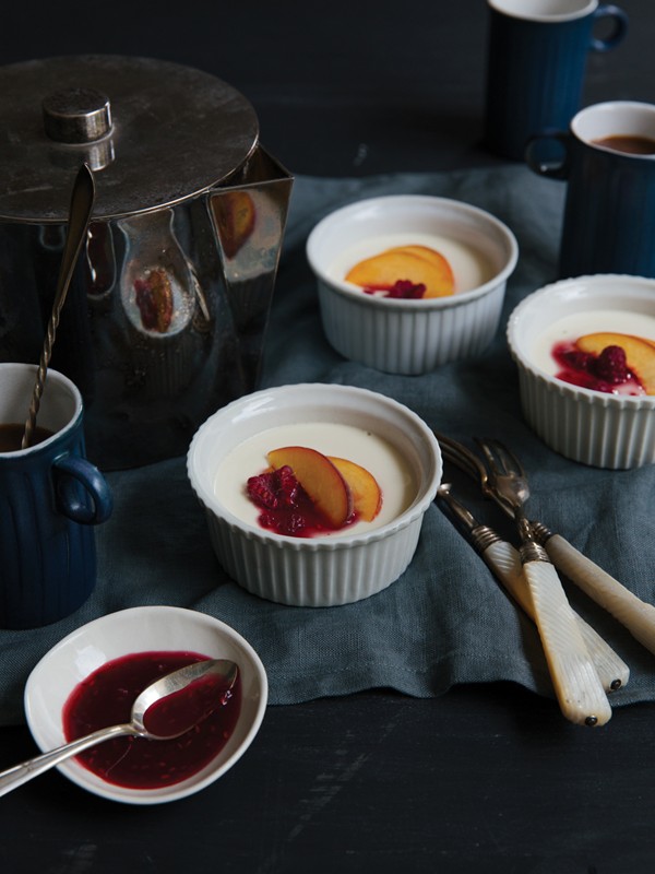 Almond milk panna cotta
