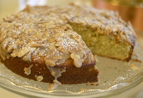 Almond olive oil cake for Valentine's Day (Torta di mandorla)