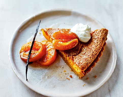 Almond tart