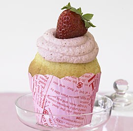 Almost-instant yellow cupcakes with strawberry cream frosting