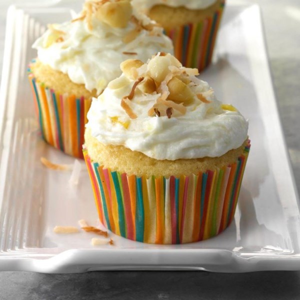 Aloha cupcakes