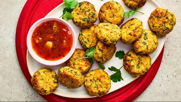Aloo bora