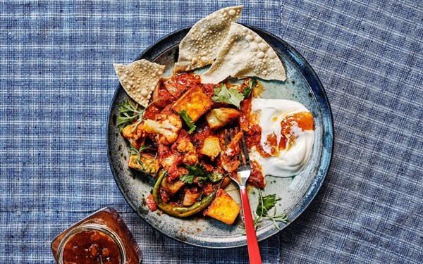 Aloo gobi with paneer