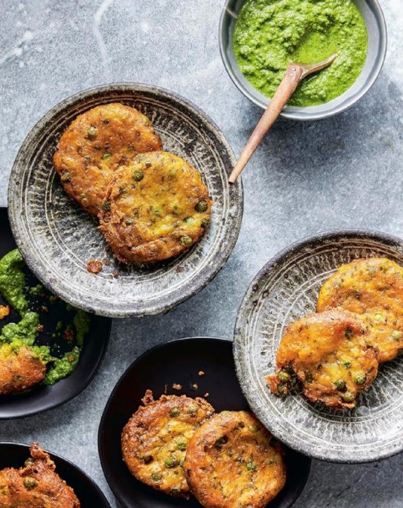 Aloo matar tikki with cilantro milk chutney
