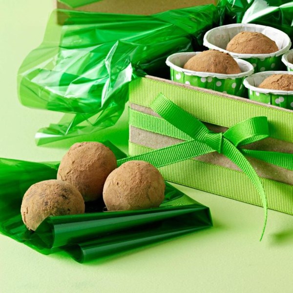 Amaretto cream truffles 