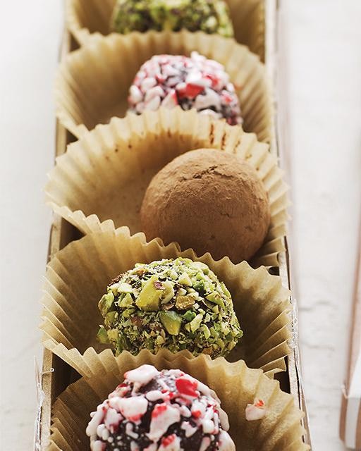Amaretto truffles