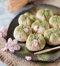 Amazake matcha sweet rice balls (Ohagi)