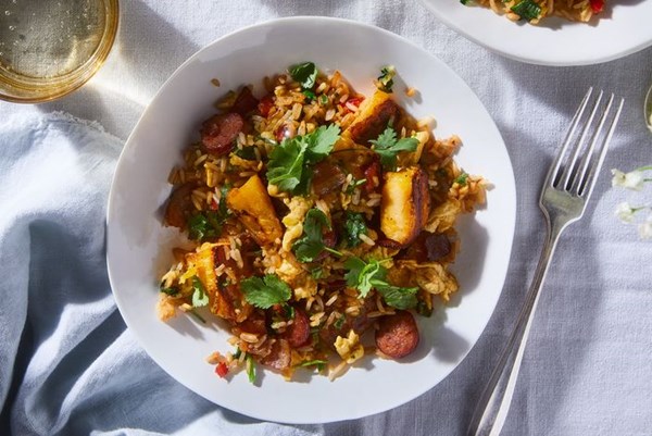 Amazonian fried rice (Chaufa Amazónico) 