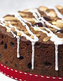 American light Christmas cake