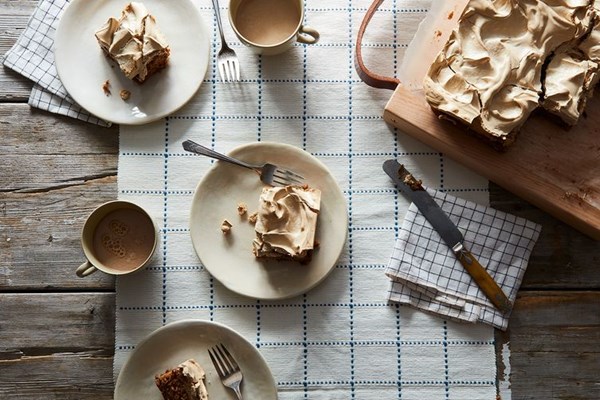 An old-fashioned apple spice cake
