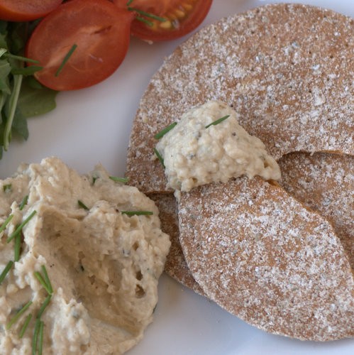Anchovy and butter bean hummus