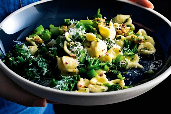 Anchovy, broccolini & chilli orecchiette