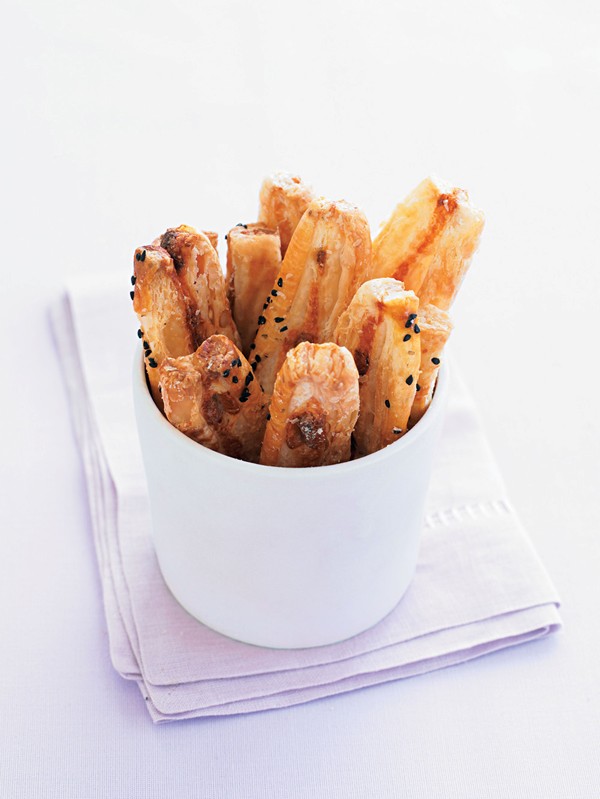 Anchovy puff pastry straws
