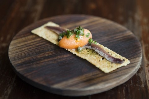 Anchovy with smoked tomato sorbet (Antxoa tomate ketua sorbetearekin)