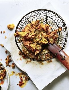 Andy Lai's chiu chow oyster cake