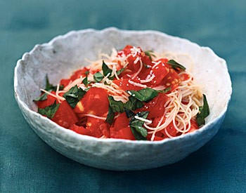 Angel-hair pasta with fresh tomato sauce