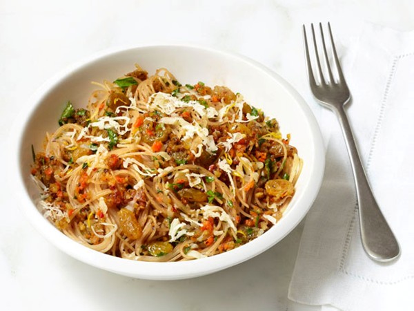 Angel hair pasta with walnut-carrot sauce