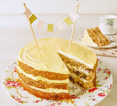 Anglo-American bourbon-infused carrot cake for a royal wedding tea