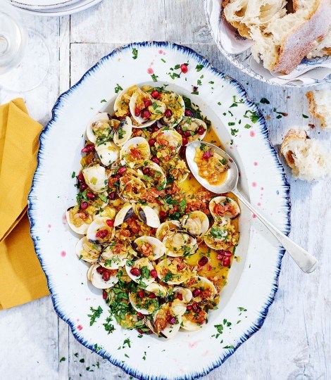 Anna's saffron and chorizo steamed clams