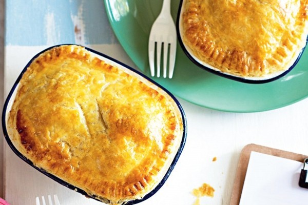 Anneka's simple flaky pastry