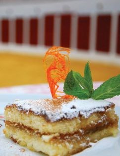 Antequeran sponge and almond cake (Bienmesabe Antequerano)