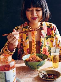 'Ants climbing a tree' noodles