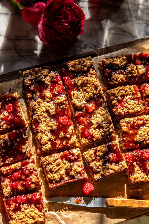 Any fruit oat and pretzel bars