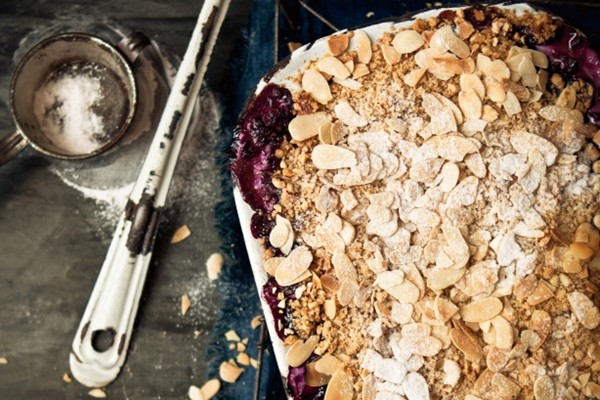 Apple & blueberry crumble with roasted almond & peanut topping