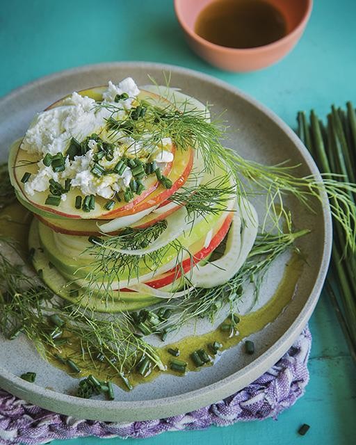 Apple & fennel salad with goat cheese