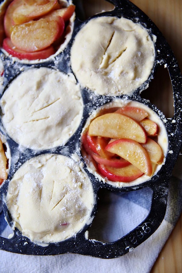 Apple & Gouda skillet pies