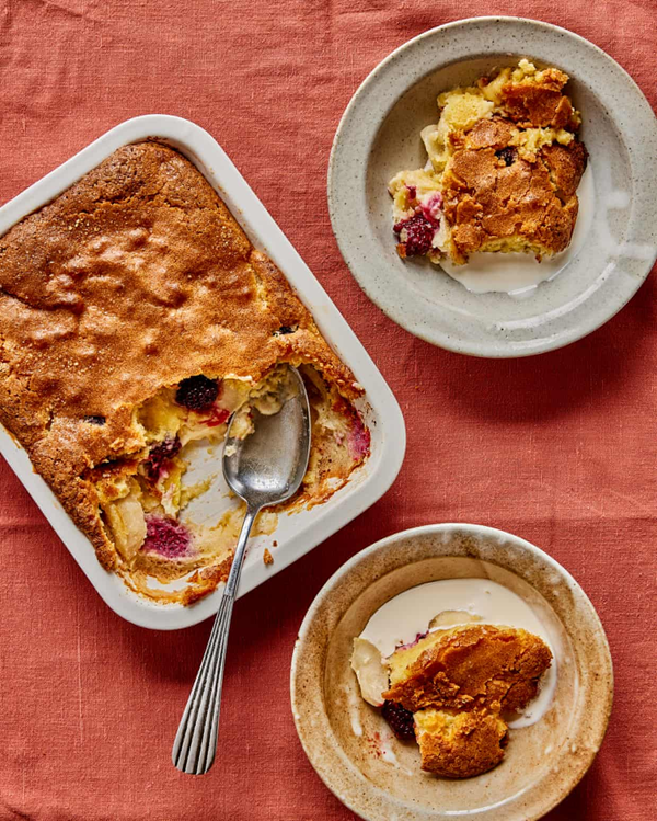 Apple and blackberry pudding