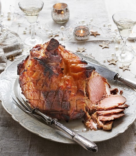 Apple and bourbon roast smoked ham