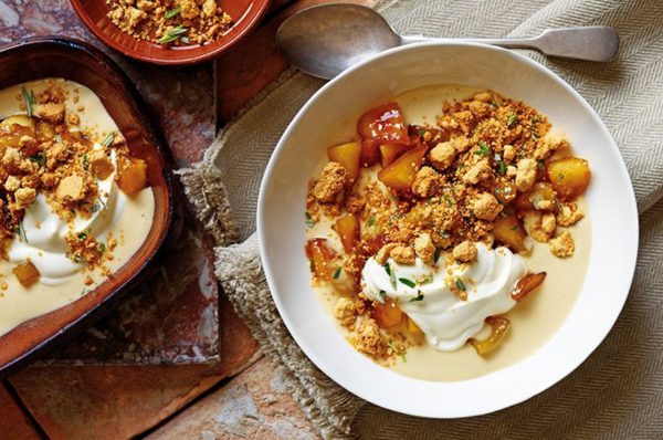 Apple and butterscotch pudding