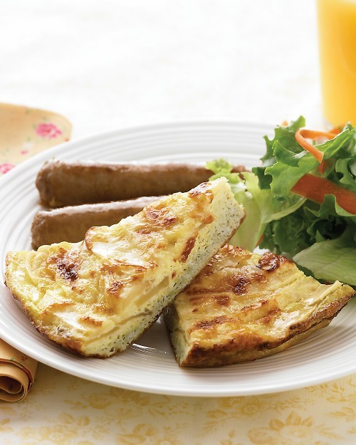Apple-and-cheddar frittata