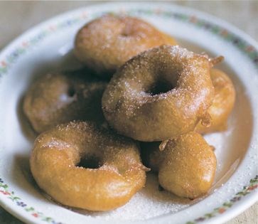 Apple and Guinness fritters