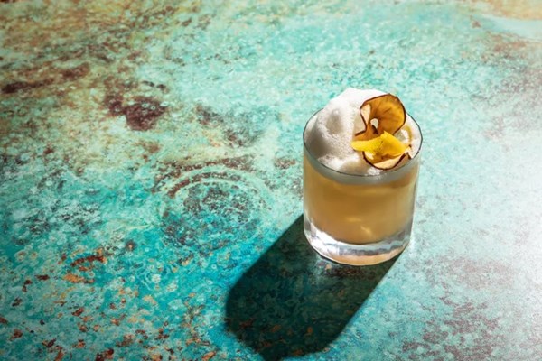 Apple and honey sake sour