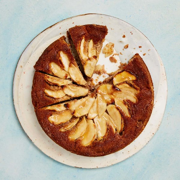 Apple and marzipan cake