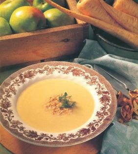 Apple and parsnip soup