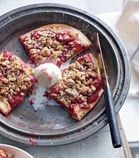 Apple and rhubarb pie with mascarpone and ice cream