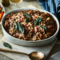 Apple and sausagemeat stuffing