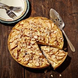Apple Bavarian torte