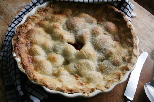 Apple, blackberry and plum pie