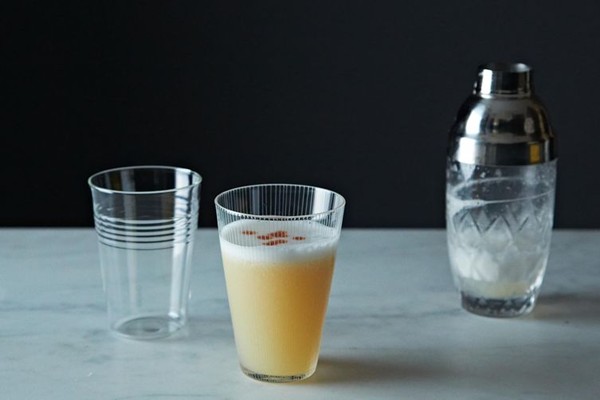 Apple blow fizz