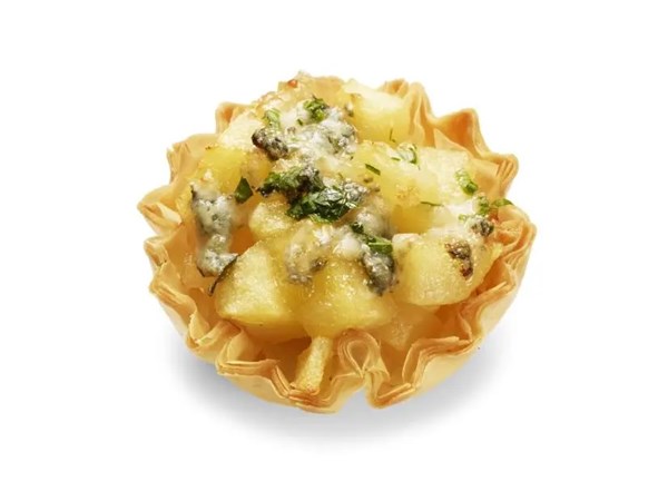 Apple-blue cheese phyllo cups