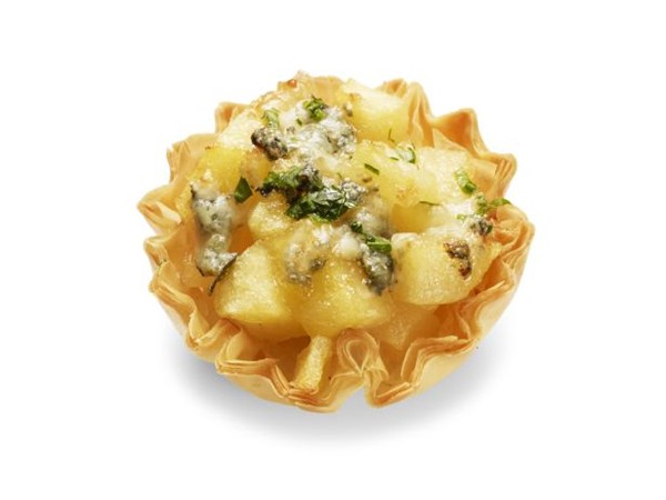 Apple-blue cheese phyllo shells