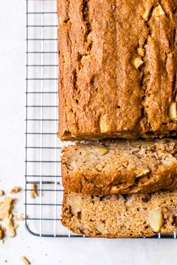 Apple bread