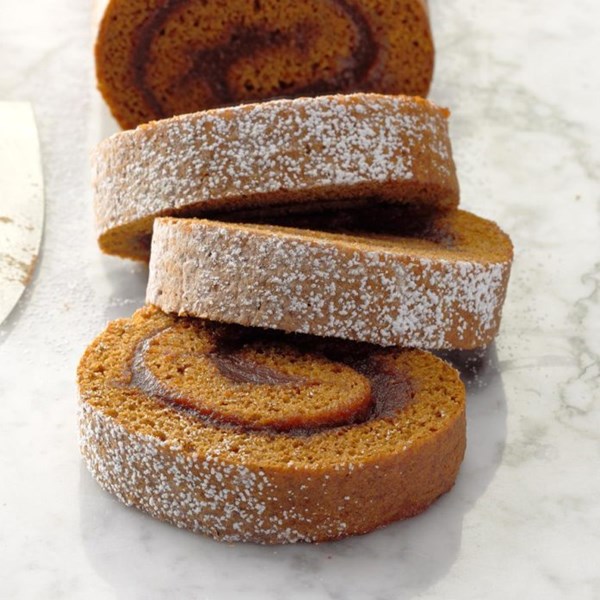 Apple butter cake roll